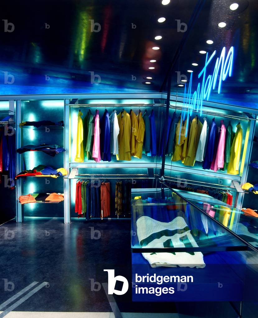 Montana Homme, avenue Marceau, Paris 75008. Architecture Canal, 1986. Photography 1987