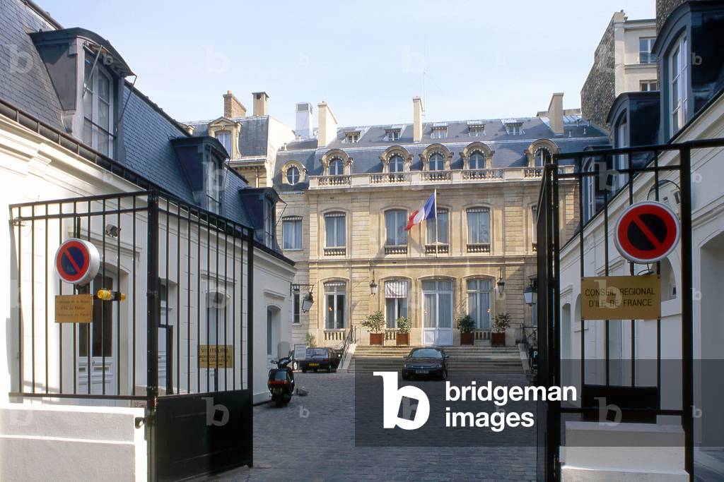 The Hotel de Montebello (1861) which houses the Regional Council of Ile de France, 33 rue Barbet de Jou, Paris 7th arrondissement.