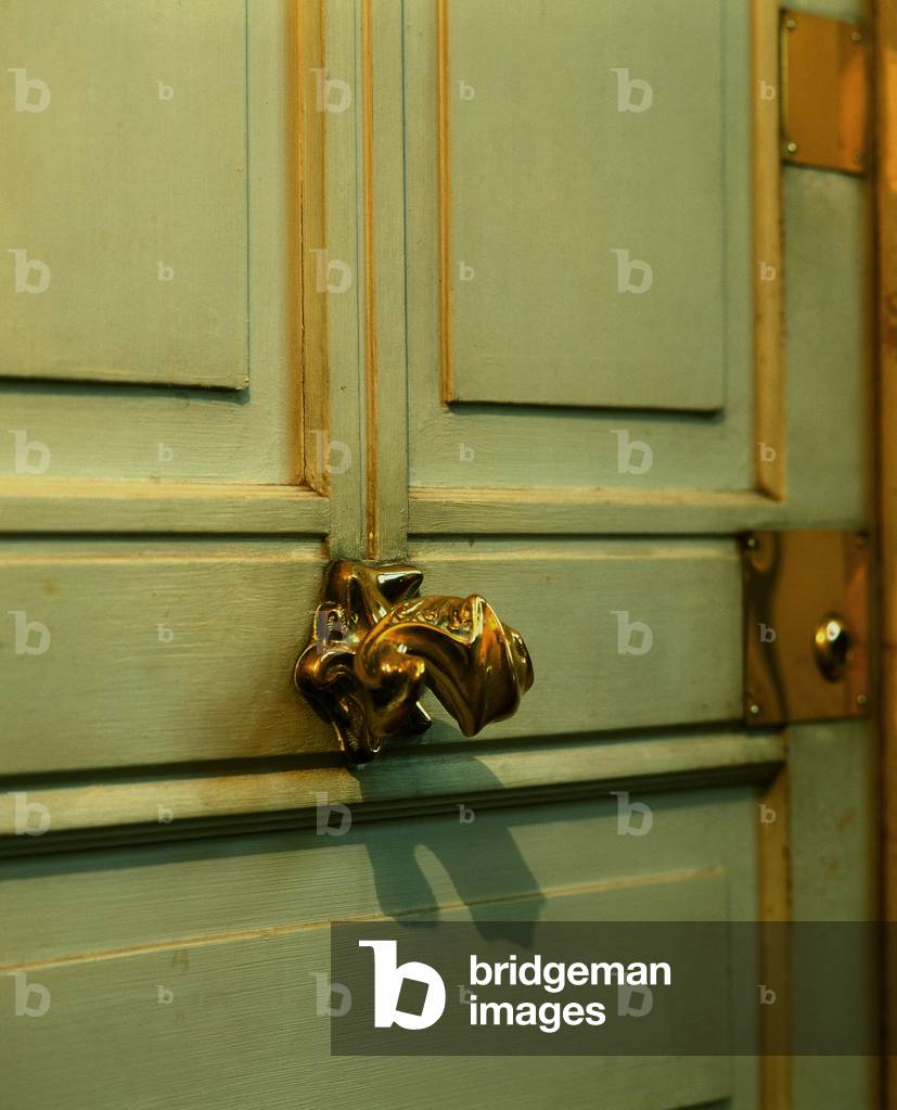 Castel Beranger building, Paris (photo)