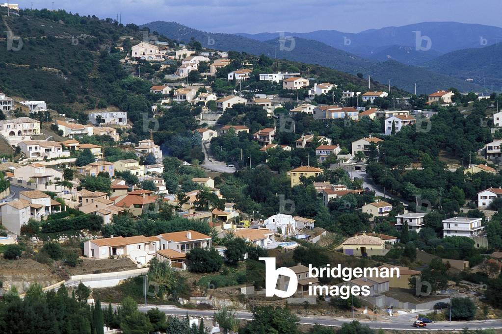 Subdivision in Hyeres (Var).