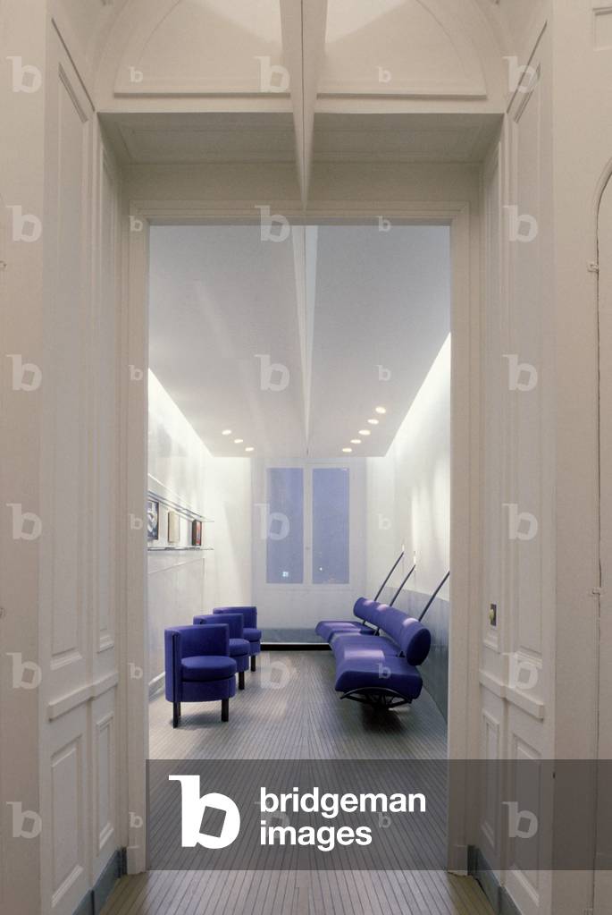 Salon du Ministere de la Culture, 3 rue de Valois, Paris 1. Architect Canal, 1985.