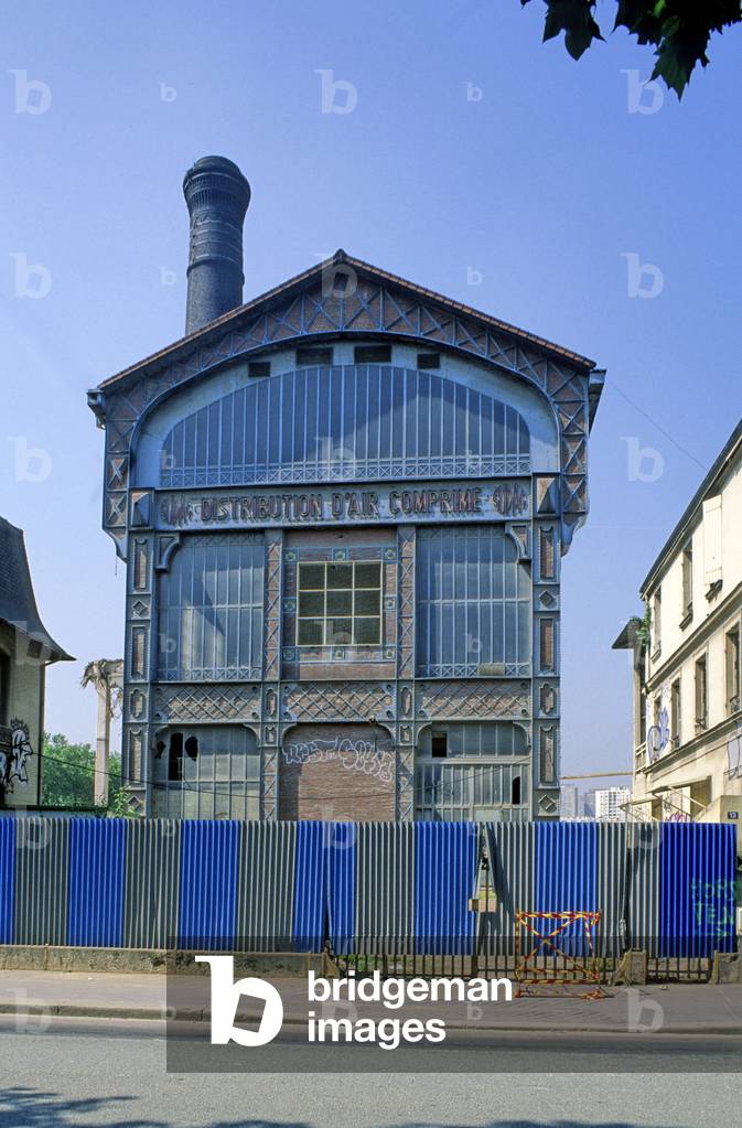 The SUDAC factory, corner of Panhard and Levassor docks, Paris 75013. Architecture by Guy Lebris and Joseph Leclaire, 1891. The plant of the Societe Urbaine D'Air Comprime (SUDAC), built in 1891 by Joseph Leclaire and Guy Le Bris, manufactured compressed air (according to the method of autichien engineer Victor Popp), intended for public clocks until 1927, then put pressure on hydraulic lifts until 1984. Rehabilitated this former factory should welcome students from the Val de Seine archtecture school in 2006.