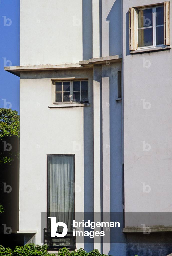 Villa Lombard, 2 rue Gambetta in Boulogne Billancourt (Hauts de Seine). Construction 1928, architect Pierre Patout (1879-1965). Artist's house of the painter Alfred Lombard. Photography 04/06/88.