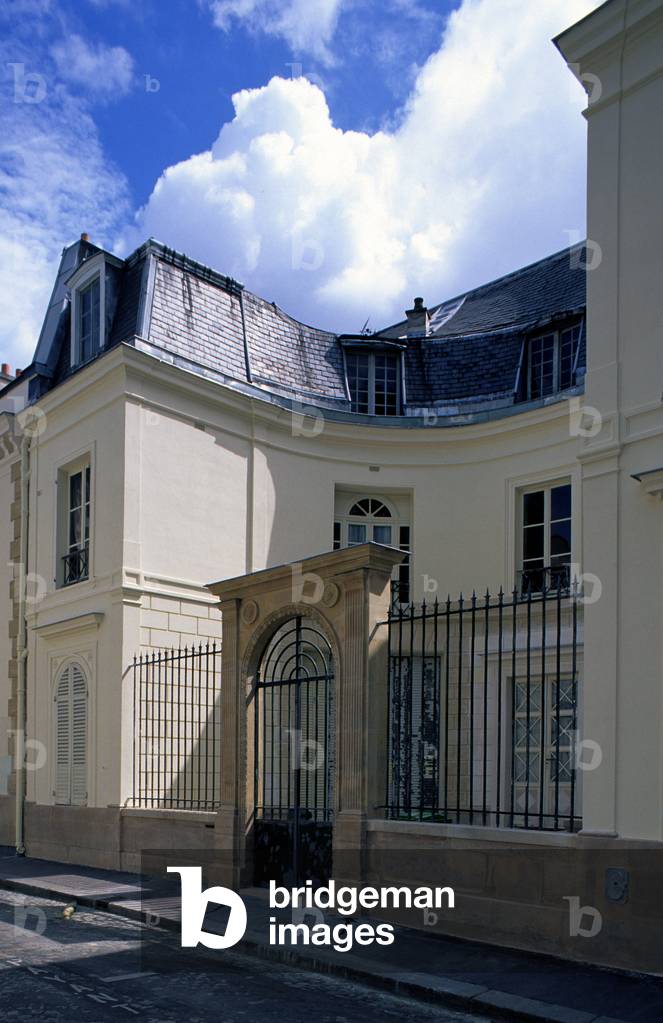 Rue de la Tour des Dames in Paris 9th.