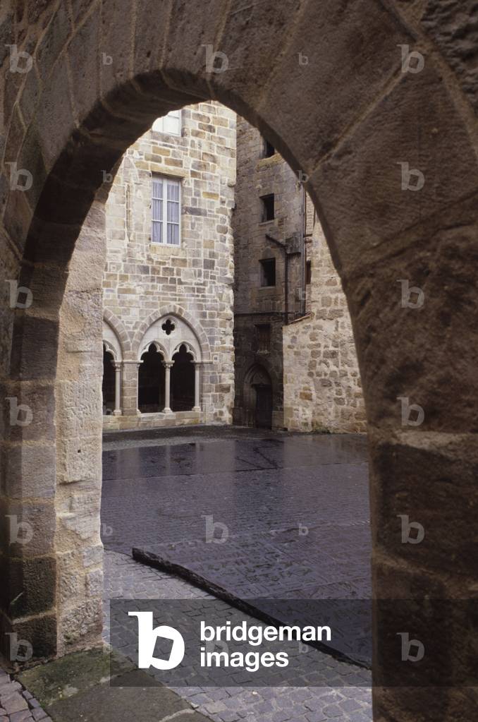 EX LIBRIS, homage to Jean Francois Champollion (1790-1832) at Figeac (Lot) in 1991, by Joseph Kosuth (born 1945).