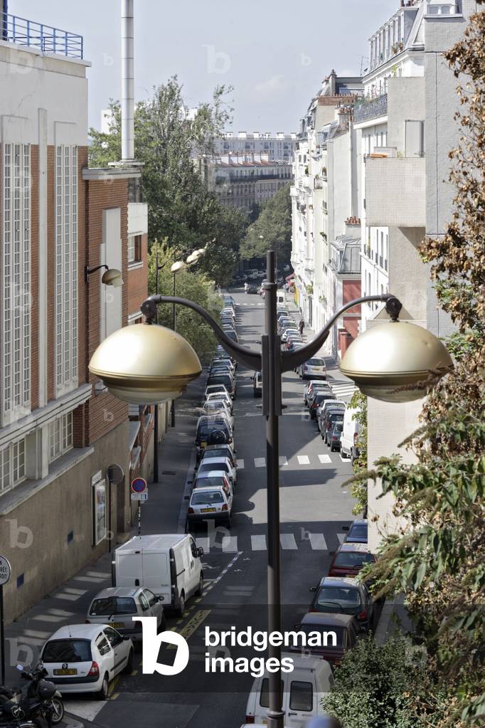 La rue Bidassoa in Paris 20th. Photograph 26/08/07.