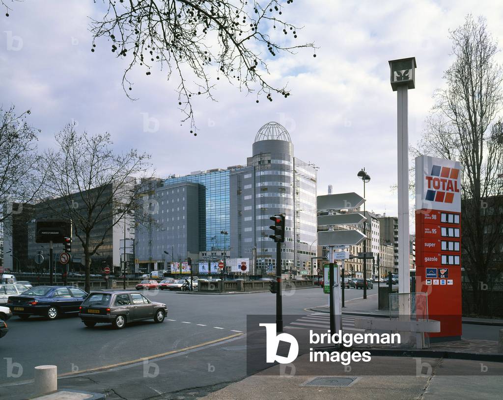 Porte d'Orleans to Montrouge in the Hauts de Seine.