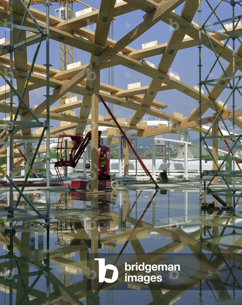 The construction site of the future Centre Pompidou in Metz (Moselle). Architects Shigeru Ban and Jean de Gastines, 2009-2010. Photography 28/06/09.