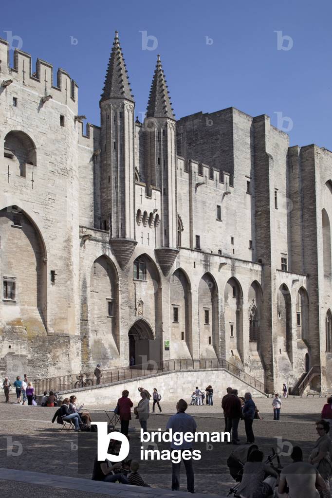 La Cite des Popes (Palais des Papes) in Avignon, Vaucluse, Provence-Alpes-Cote d'Azur, France. Architecture of the 14th century. Photography 17/05/10