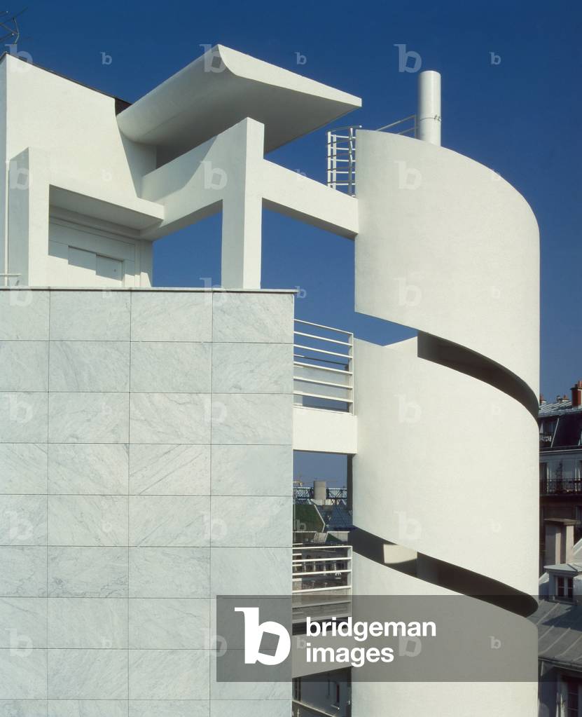 Social housing for officials of the Ministry of Finance in Paris 75013. Architects Francois Leclercq and Fabrice Dusapin, 1987. Photography 1987.