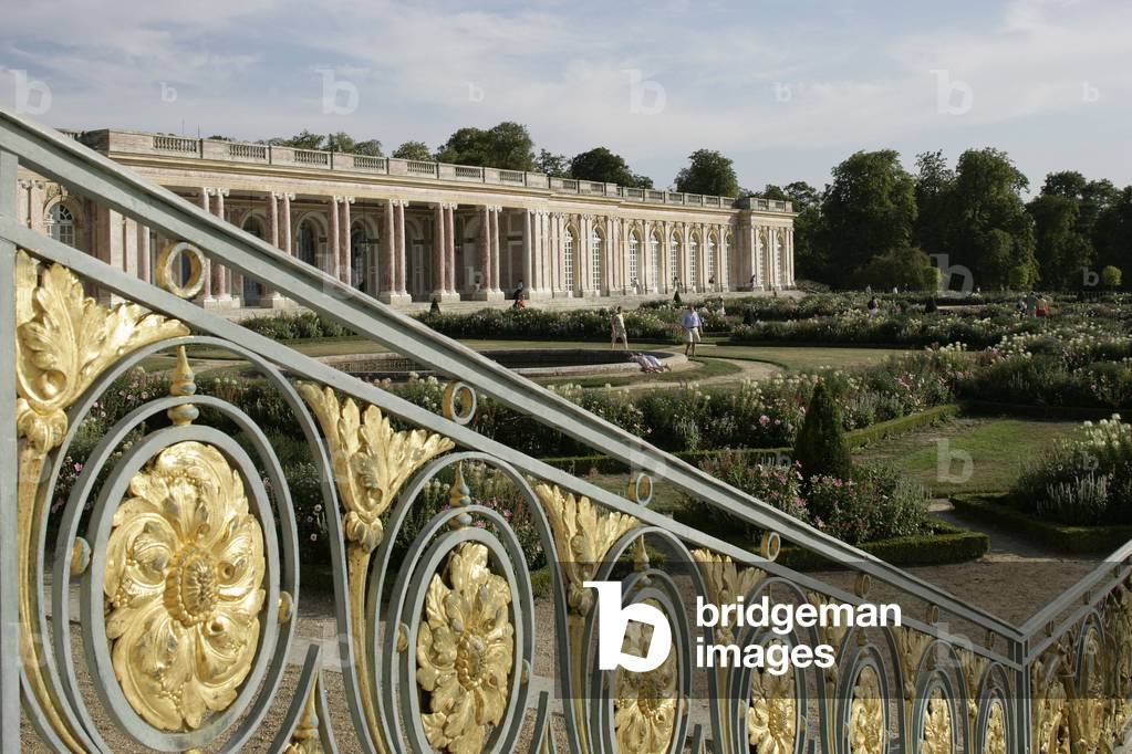 Le Grand Trianon de Versailles, architect Jacques Hardouin Mansart, 1687. Parc du chateau de Versailles (Yveline, Ile de France)