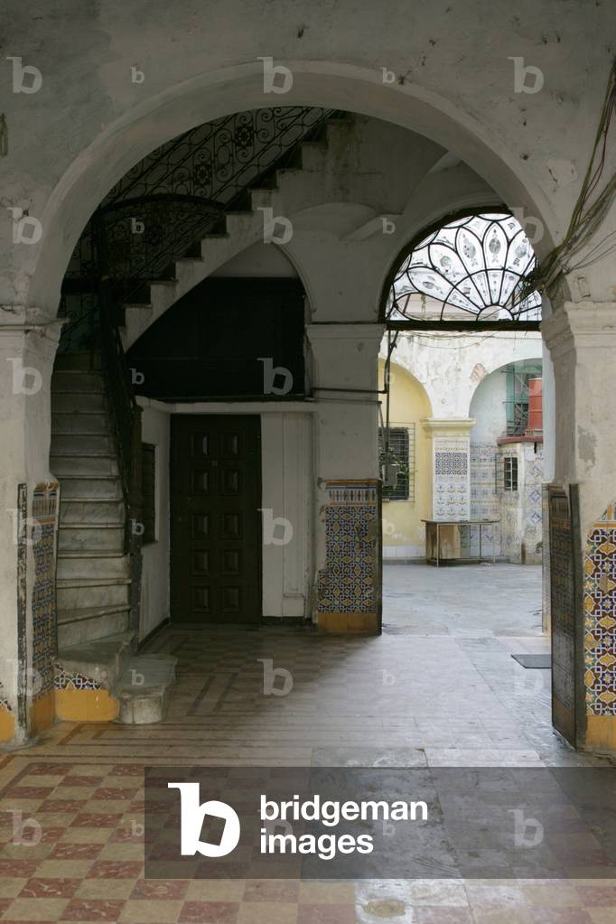 Courtyard in the neighborhood of Habana Vieja in Havana (Cuba).