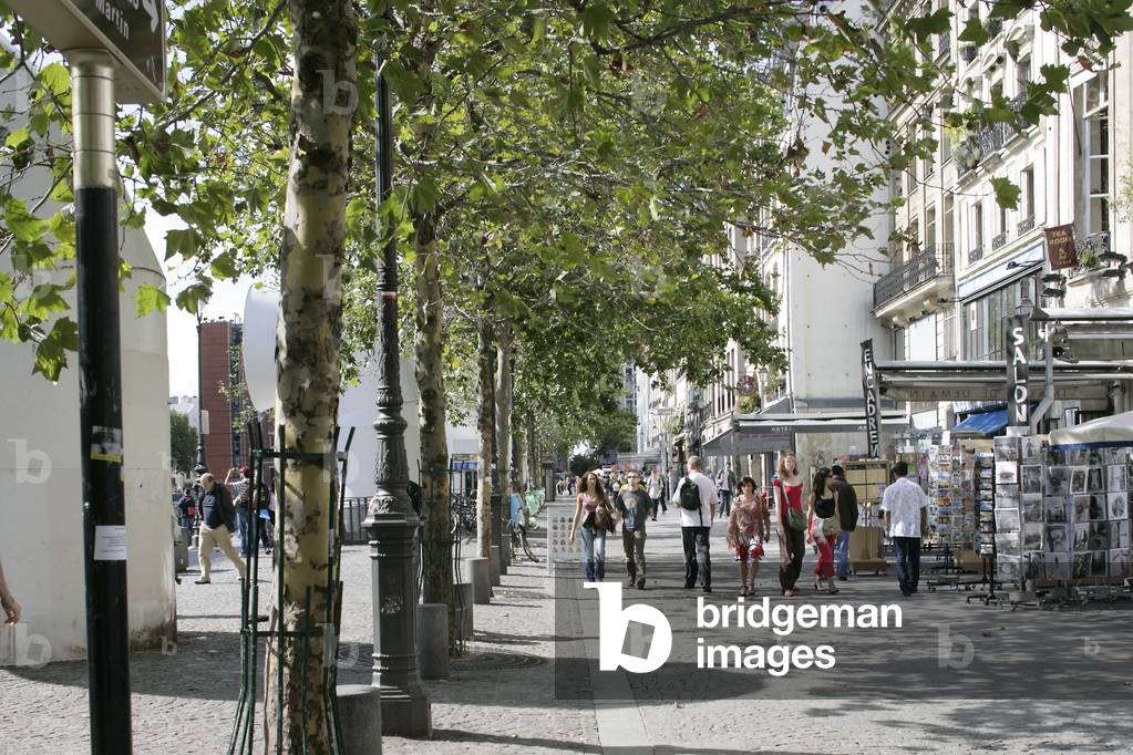 La rue Saint Martin in Paris. Photography 18/08/07.