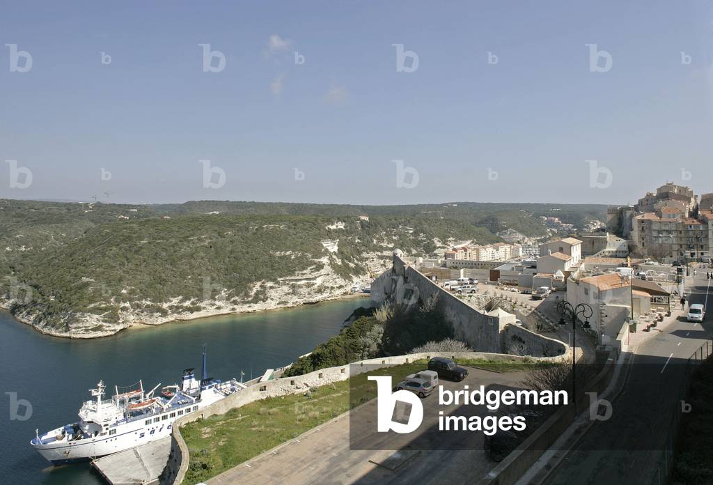 Bonifacio in Corsica. Photography 15/05/07.