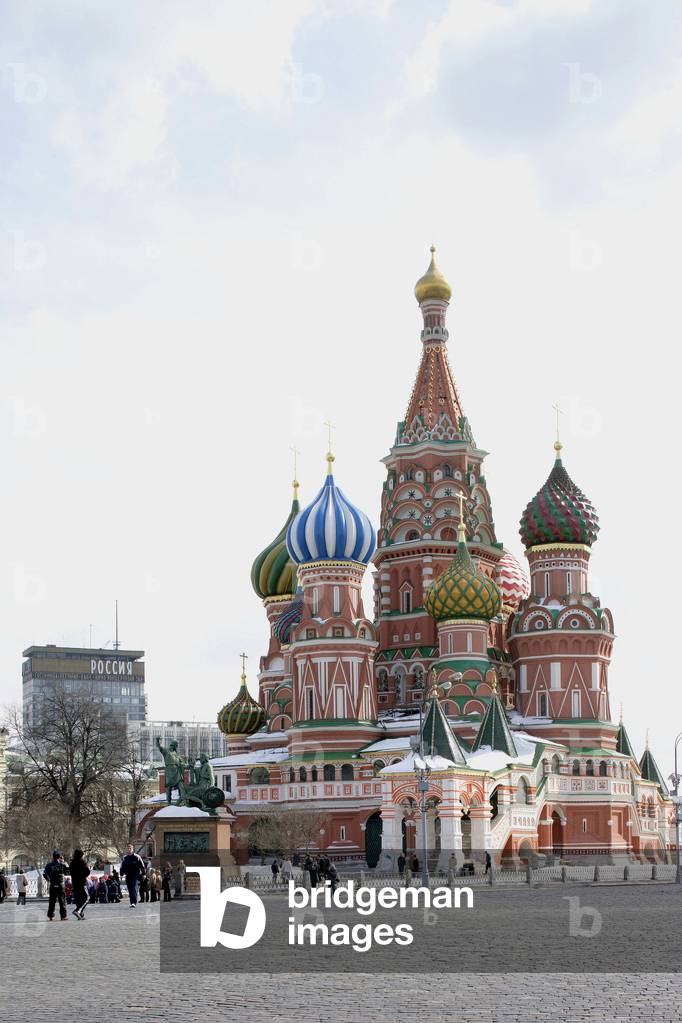 The Cathedral Basil the Blessed, built on the order of Ivan the Terrible (Ivan IV of Russia, 1530-1584) to commemorate his victory over the Tatars in Red Square in Moscow (Russia)
