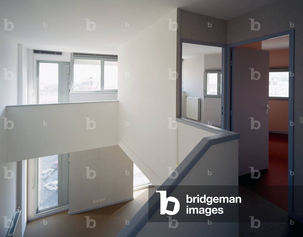 Social housing, Rue du Chevaleret in Paris 75013. Architect Ciriani Henri, 1992. Photography 08/05/92.