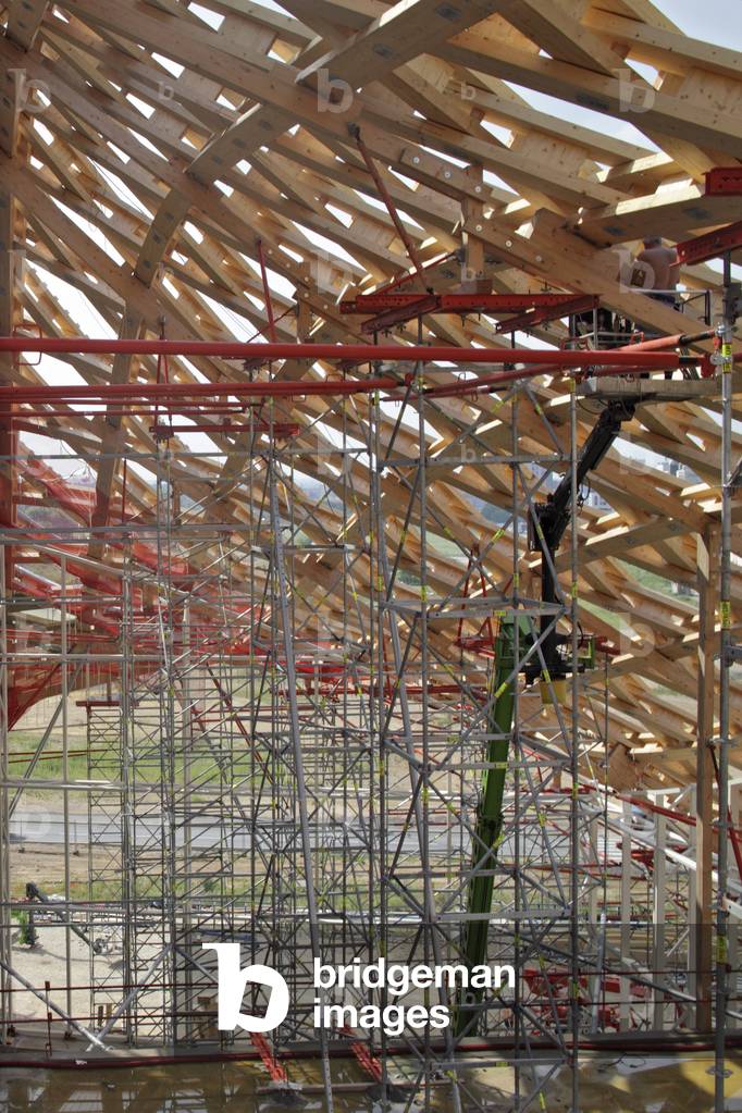 The construction site of the future Centre Pompidou in Metz (Moselle). Architects Shigeru Ban and Jean de Gastines, 2009-2010. Photography 28/06/09.