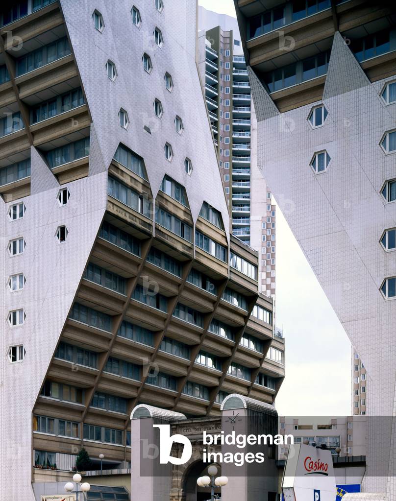The organs of Flanders in Paris. Construction 1972-1977, architect Martin S. van Treck.