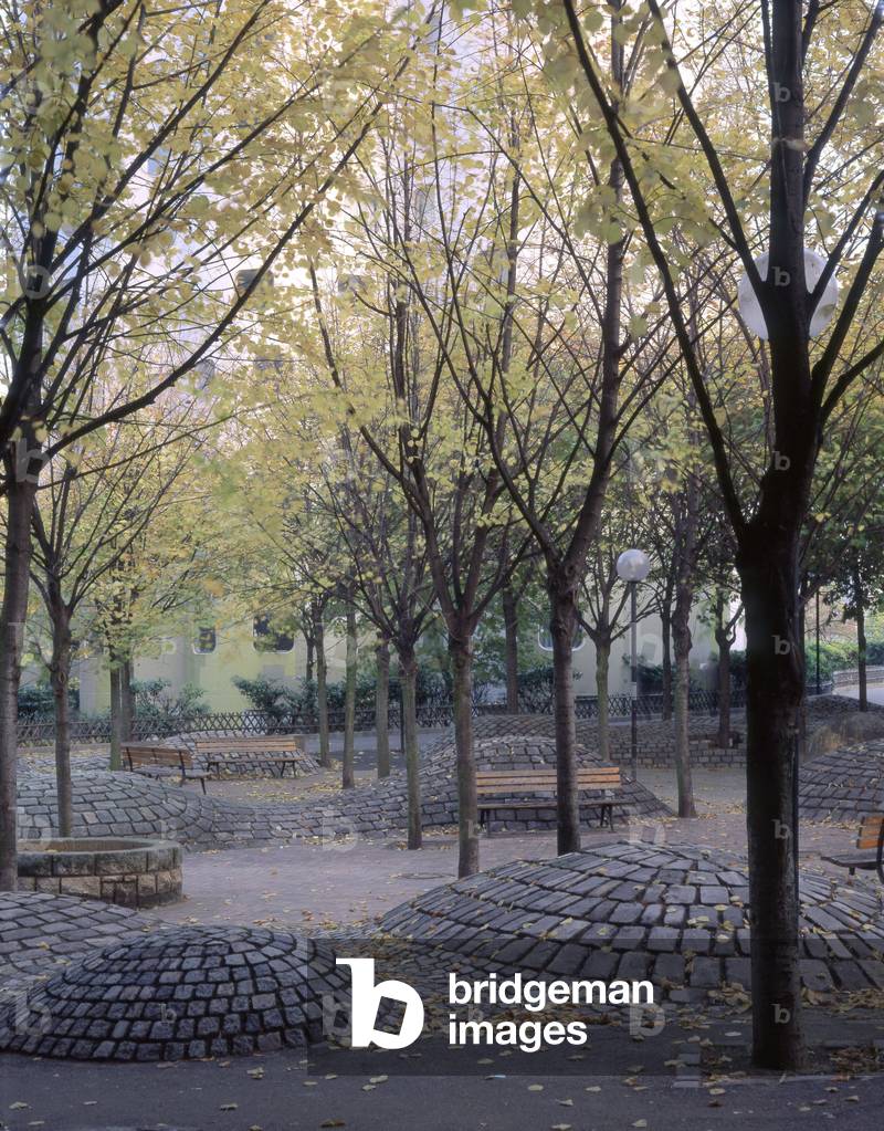 Les Clouages, social housing in Nanterre (Hauts de Seine). Created: 1972-1978, architect Emile Aillaud (1902-1988). The facades were designed by Fabio Rieti, to look like the sky or landscape. Each tree in the city was numbered and corresponds to an apartment.