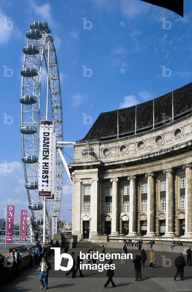 London Eye in London, England. Construction 2000, Marks Barfield design.