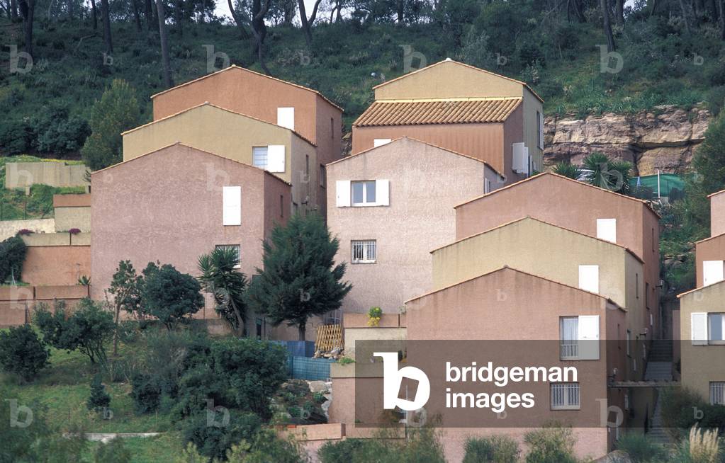 Subdivision in Hyeres (Var).
