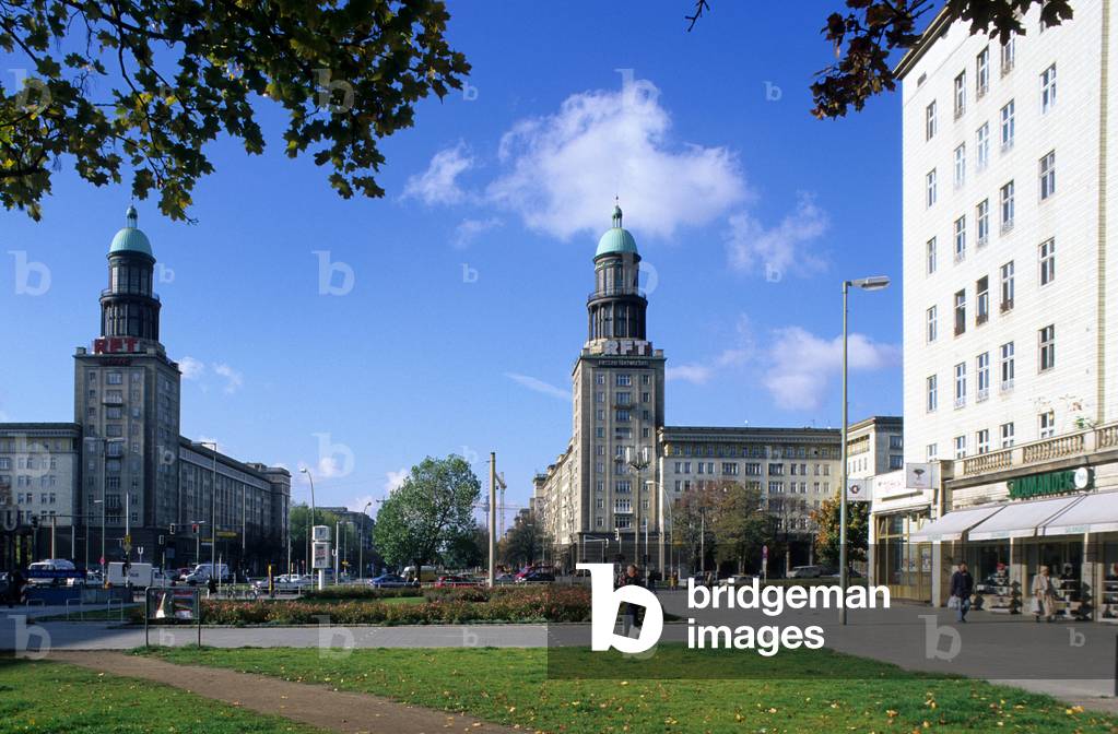 Frankfurter Tor, Friedrichshain District in Berlin (Germany). Architecet Hermann Henselmann (1905-1995), 1957-1961. Photography 10/08/03.