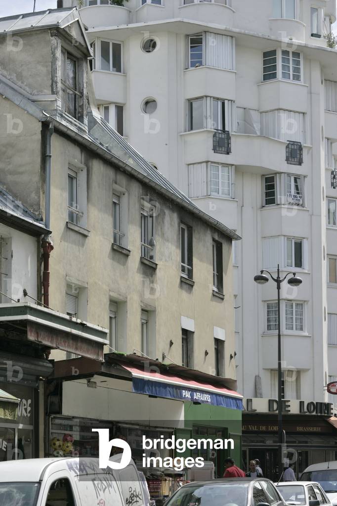La rue du Faubourg du Temple in Paris 10th.