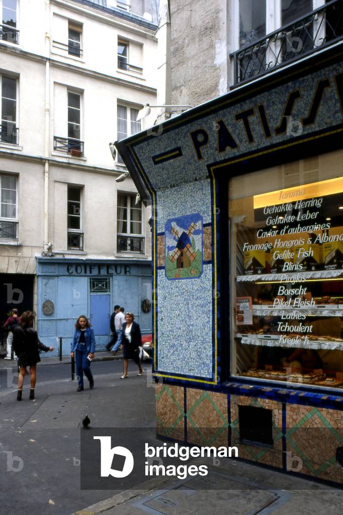 Trade in Paris.