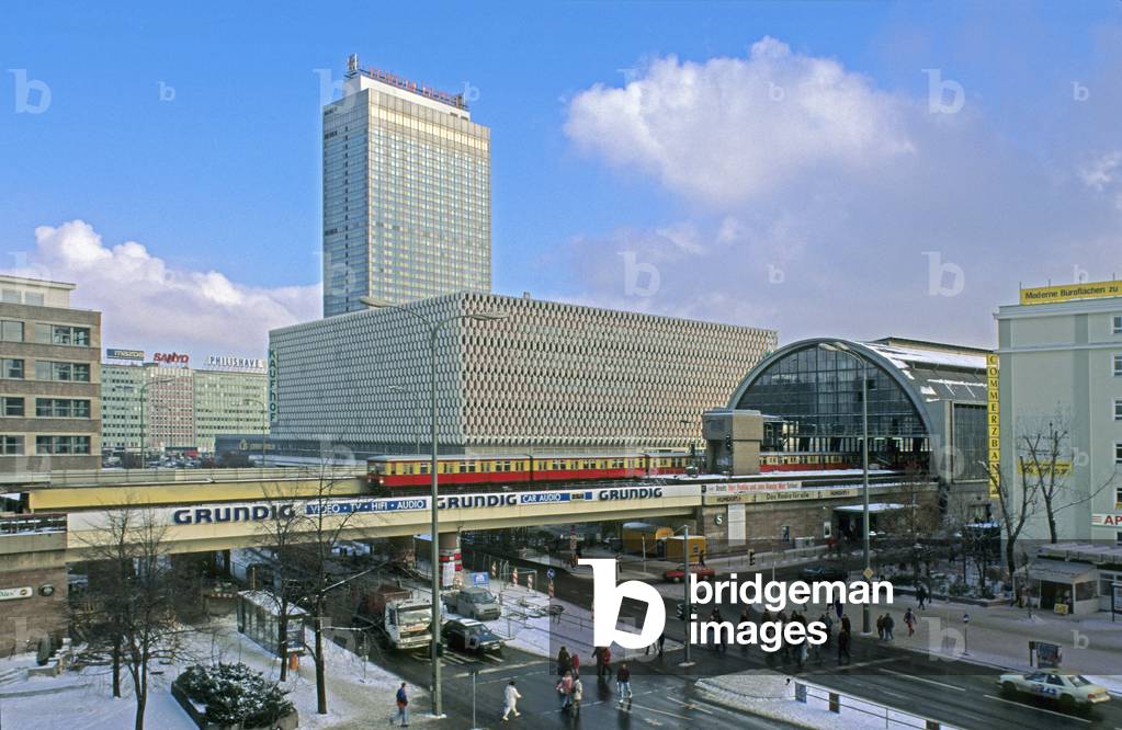 Railway station (Banhhof), Alexander Platz, Berlin (Germany).