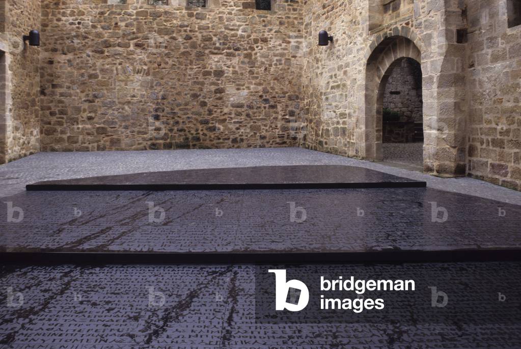 EX LIBRIS, homage to Jean Francois Champollion (1790-1832) at Figeac (Lot) in 1991, by Joseph Kosuth (born 1945).