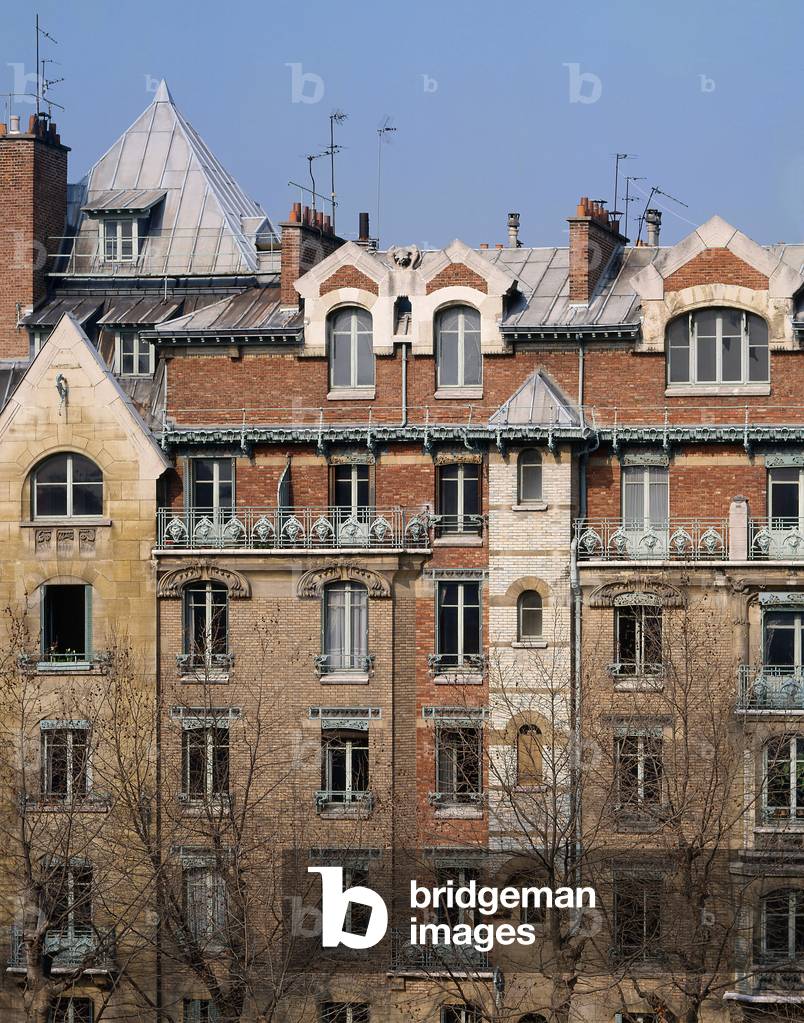 Castel Beranger building, Paris (photo)