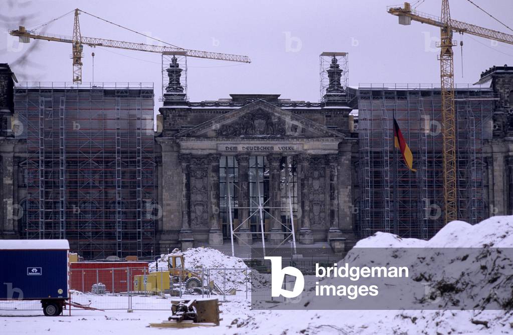 The renovation of the Bundestag in Berlin, Germany. Photography 01/10/1996
