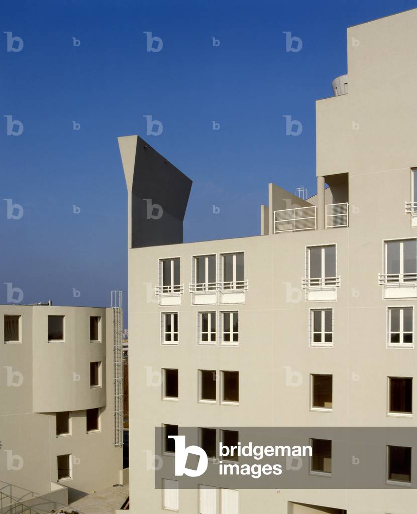 Social housing a Evry Courcouronnes (Essonne). Architect Henri Gaudin, 1986. Photography 1986.
