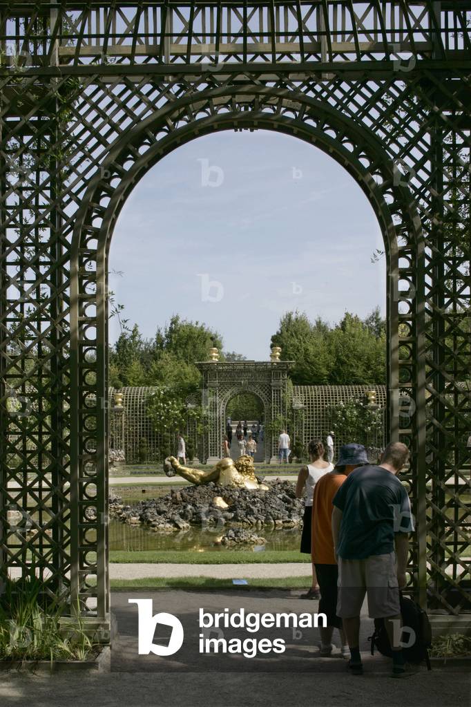 Fountain of the Chateau de Versailles, Parc de Versailles (Yvelines, Ile de France).