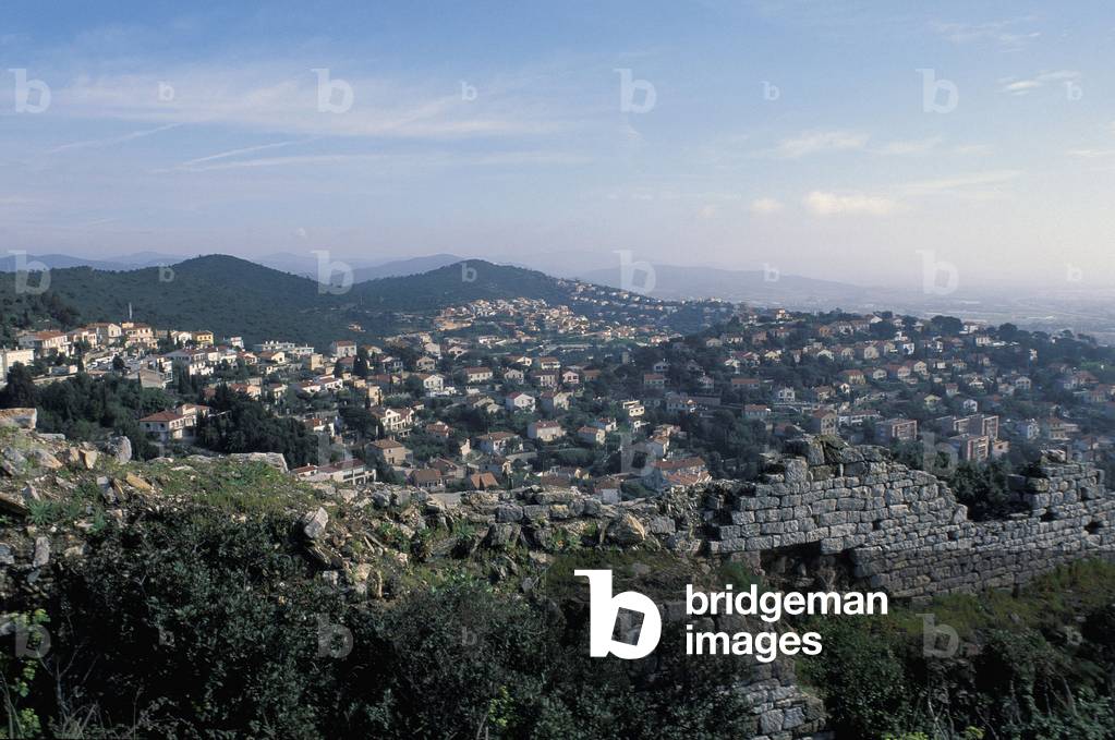 Subdivision in Hyeres (Var).