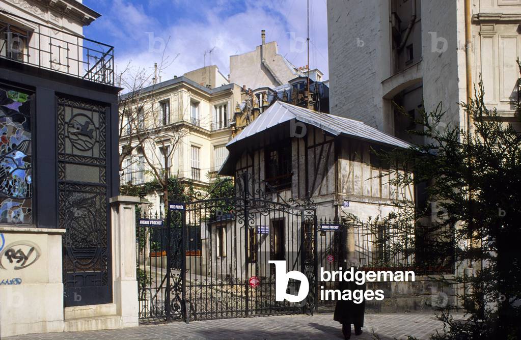 Avenue Frochot in Paris 9th.