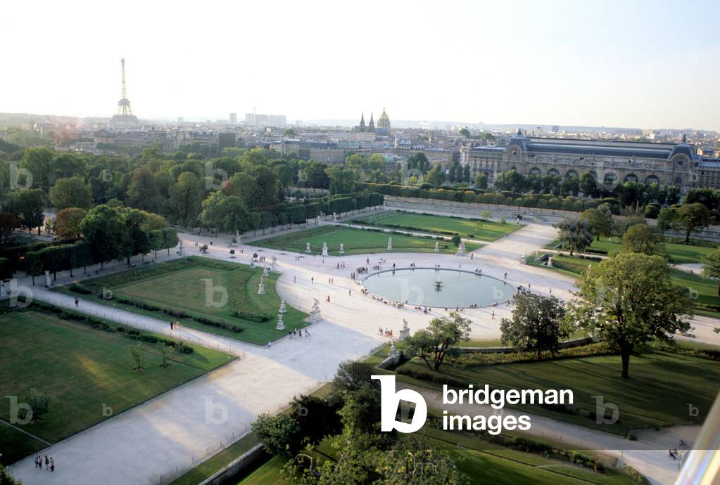 How Did Andre Le Notre Get Involved in Garden Design: Unveiling His Legacy