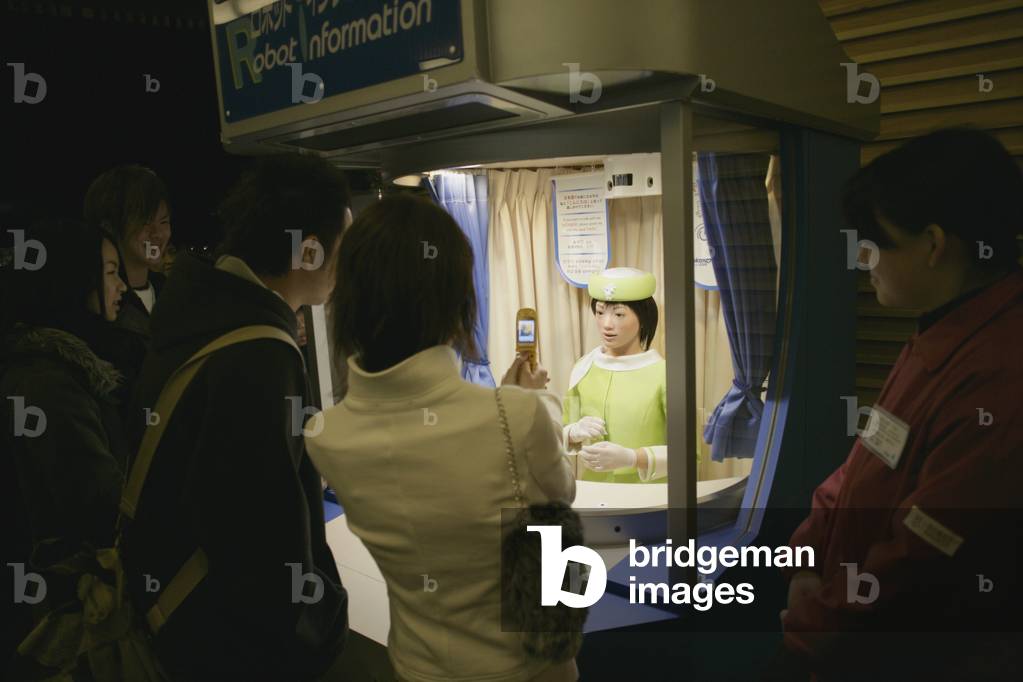 Robot Hotesse Information am Eingang der Aichi-Weltausstellung in Japan, 2005.