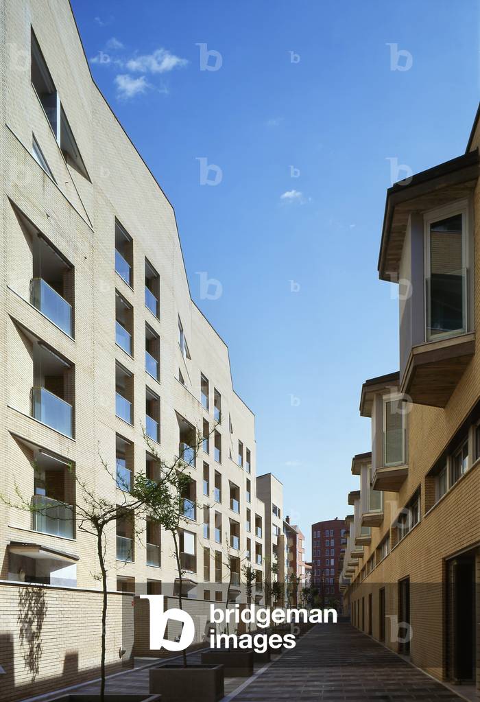 Olympisches Dorf von Barcelona (Spanien). Architekten J M Gil, Esteve Bonnell und Francesc Rius, 1992. Photogr