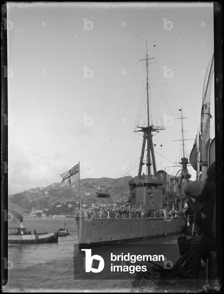 Dominion Day:  Royal Navy Ship, Wellington, New Zealand, 26 September 1907 (b/w photo)