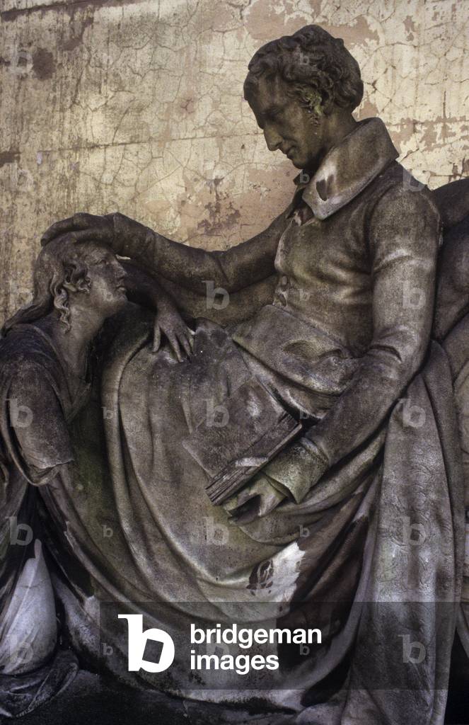 Classical monument to Robert William Siever, Kensal Green Cemetery, London, England (photo)
