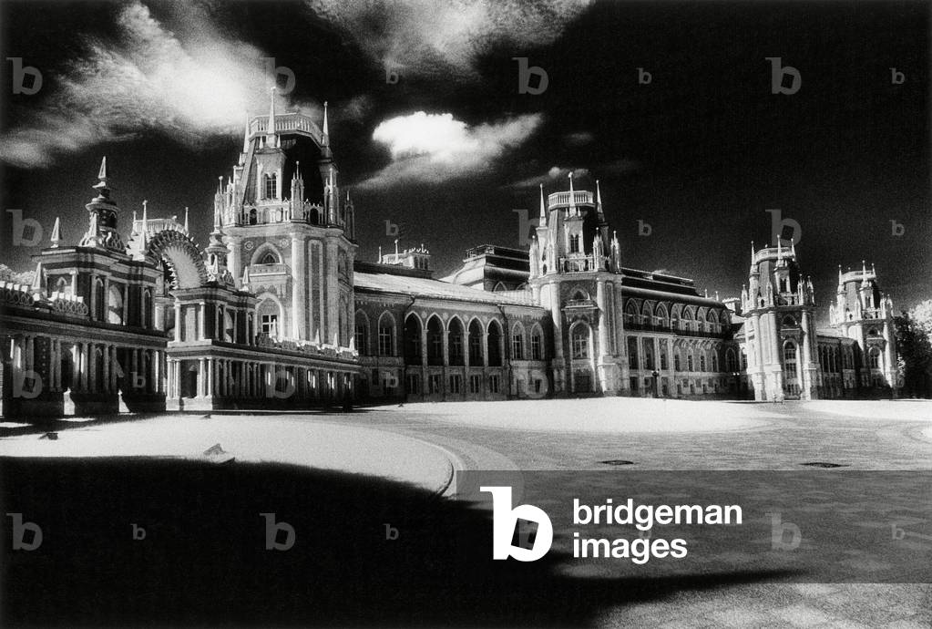 Tsaritsyno Palace, Moscow, Russia (b/w photo)