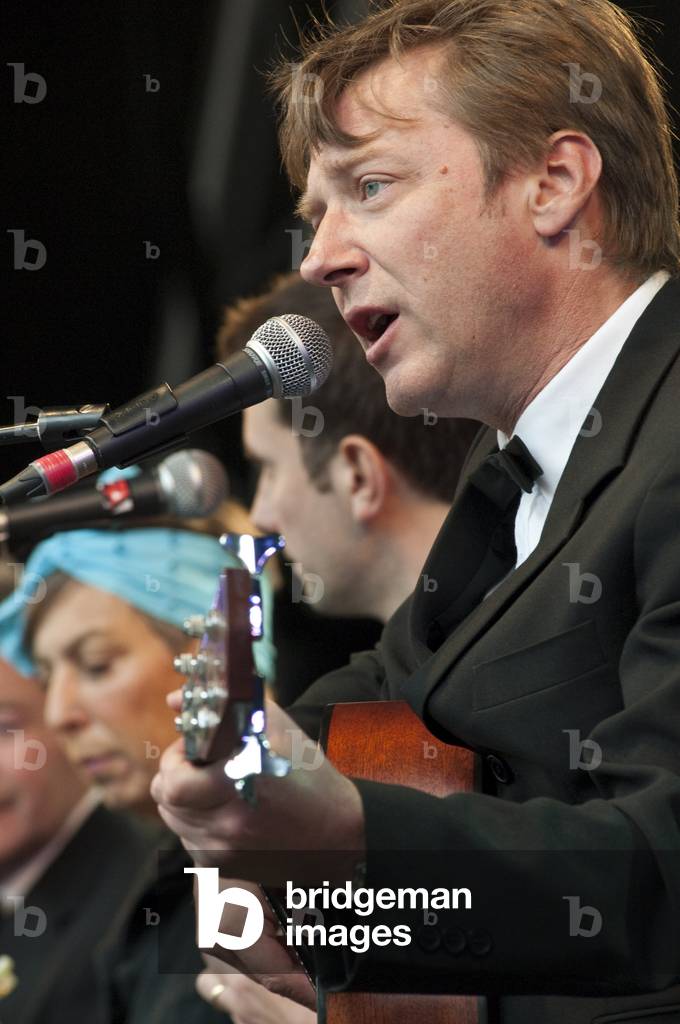 Ukulele Orchestra of Great Britain (photo)