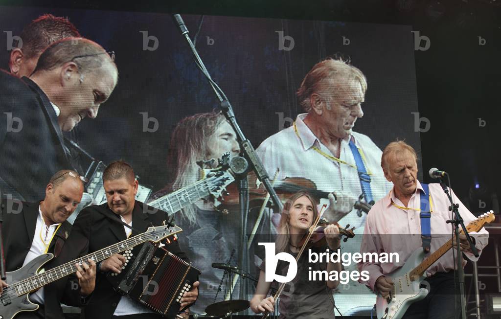 Little Johnny England (photo)