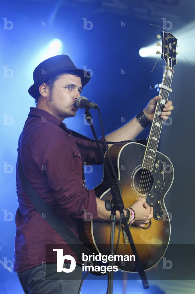 Rusty Shackle (photo)