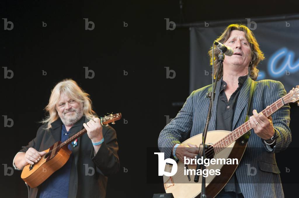 Phil Beer and Steve Knightley (photo)