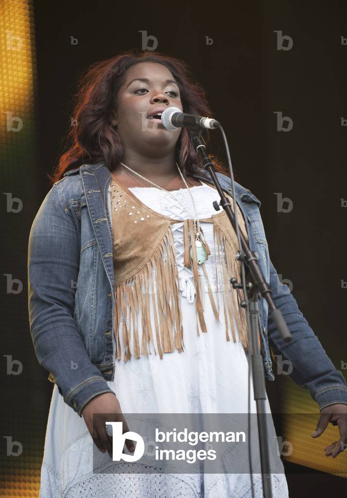 Phantom Limb (Yolanda Quartey) (photo)