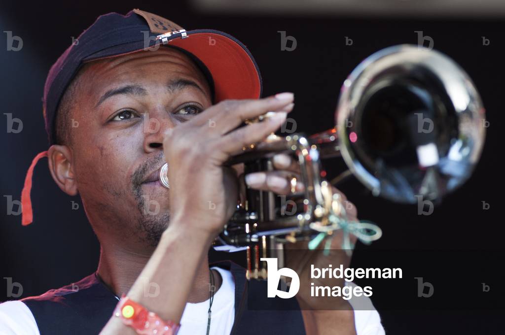 Hypnotic Brass Ensemble (photo)