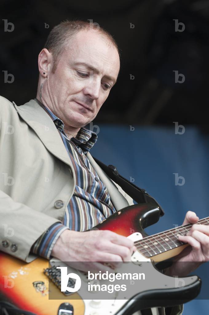 Kimberley Rew (photo)