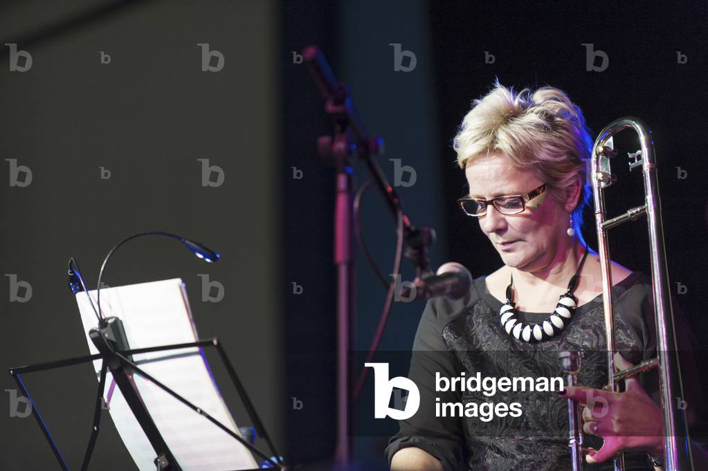 Annie Whitehead (Orchestra that Fell to Earth) (photo)